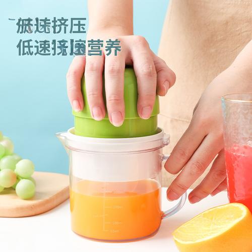 小身材，大能量 迷你手摇榨汁机带来的新鲜生活